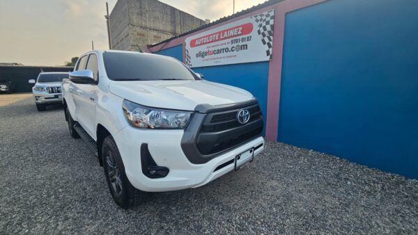 Toyota Hilux - Imagen 3