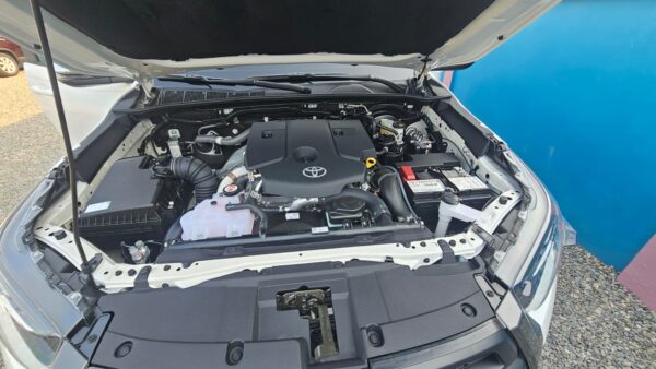 Toyota Hilux - Imagen 2