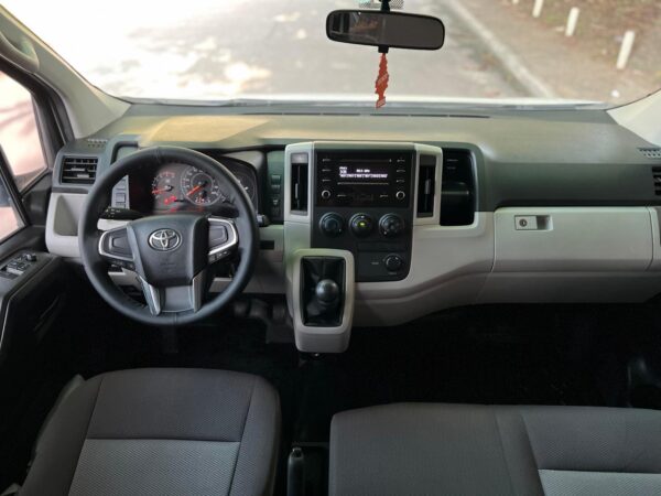 Toyota hiace - Imagen 5