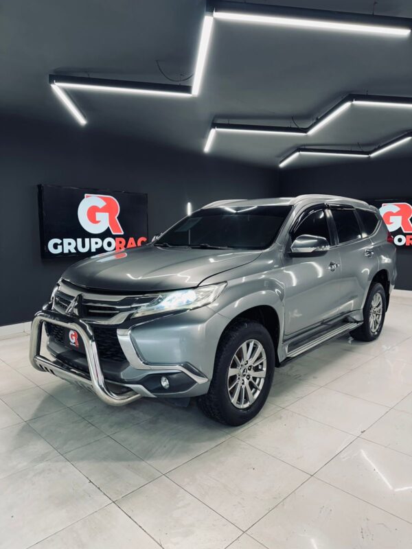 Mitsubishi Montero - Imagen 2