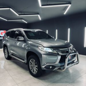 Mitsubishi Montero