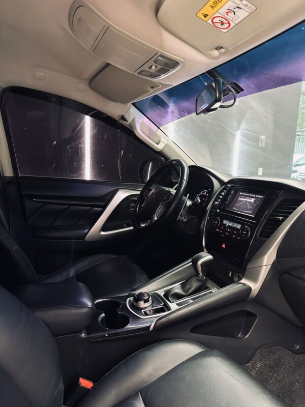 Mitsubishi Montero - Imagen 4