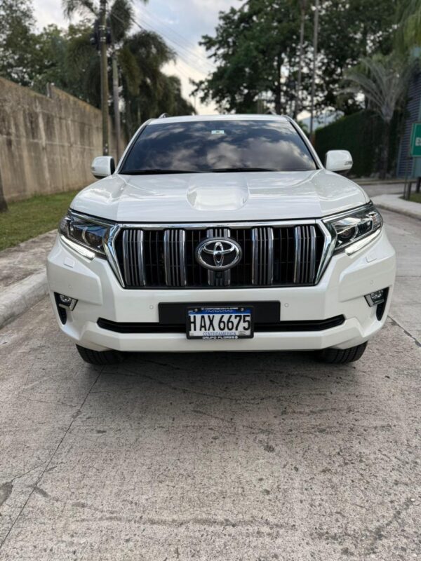 Toyota Prado - Imagen 4