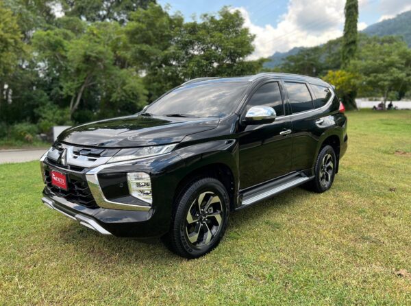 Mitsubishi Montero