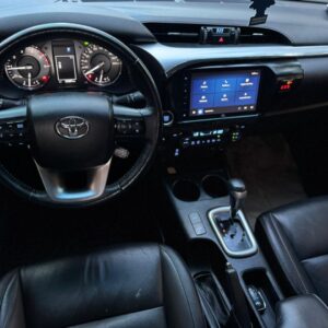 Alternative view of Toyota hilux