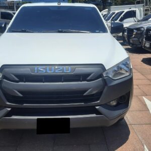 ISUZU D MAX 2024 MANUAL - BLANCO