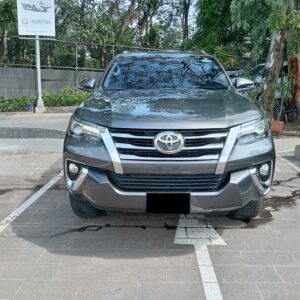 TOYOTA FORTUNER 2021 - AGENCIA 4X4 - GRIS