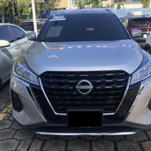 NISSAN KICKS ADVANCE GRIS