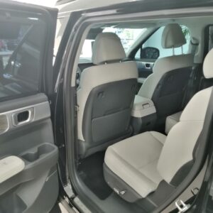 Alternative view of HYUNDAI SANTA FE 3 FILAS DE ASIENTOS NEGRO 2025