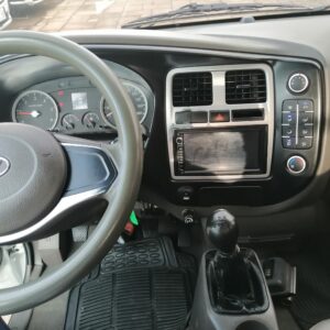 Alternative view of HYUNDAI H100 BARANDAL BLANCO 2024
