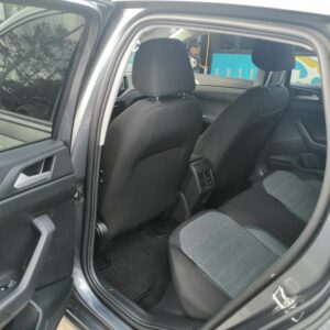 Alternative view of VOLKSWAGEN NIVUS GRIS PLATINO 2024