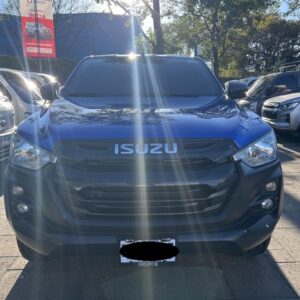 ISUZU D-MAX 4X4 AZUL 2024