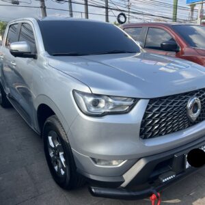 Alternative view of POER PILOT 4X4 PLATEADO 2024