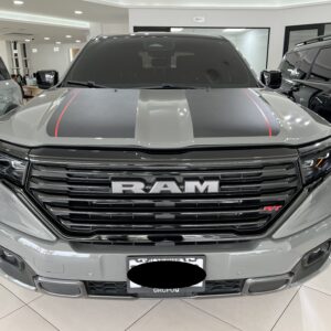 RAM RAMPAGE RT 4X4 GRIS/NEGRO 2025