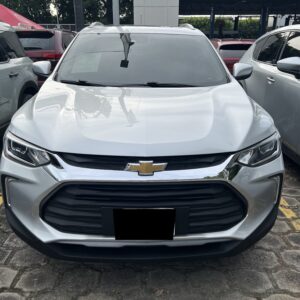 CHEVROLET TRACKER 2023 GRIS CLARO
