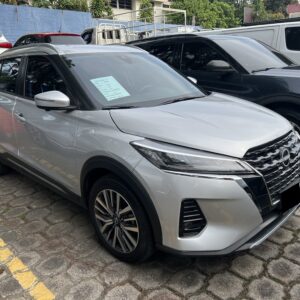 Alternative view of NISSAN KICKS  2025 GRIS