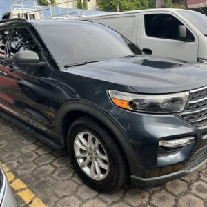Alternative view of FORD EXPLORER XLT 2022 AZUL