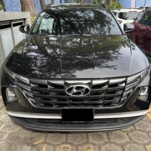 HYUNDAI TUCSON GL 2024 NEGRO