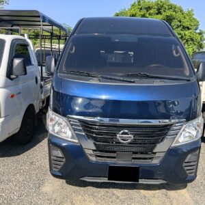 NISSAN URVAN DX 2025 AZUL