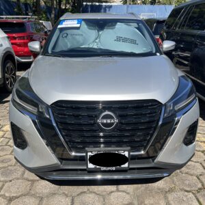 NISSAN KICKS EXCLUSIVE 2025 GRIS